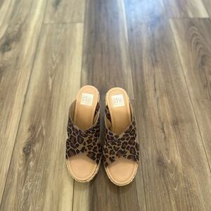 Dolce vita women’s deadra wedges size 9